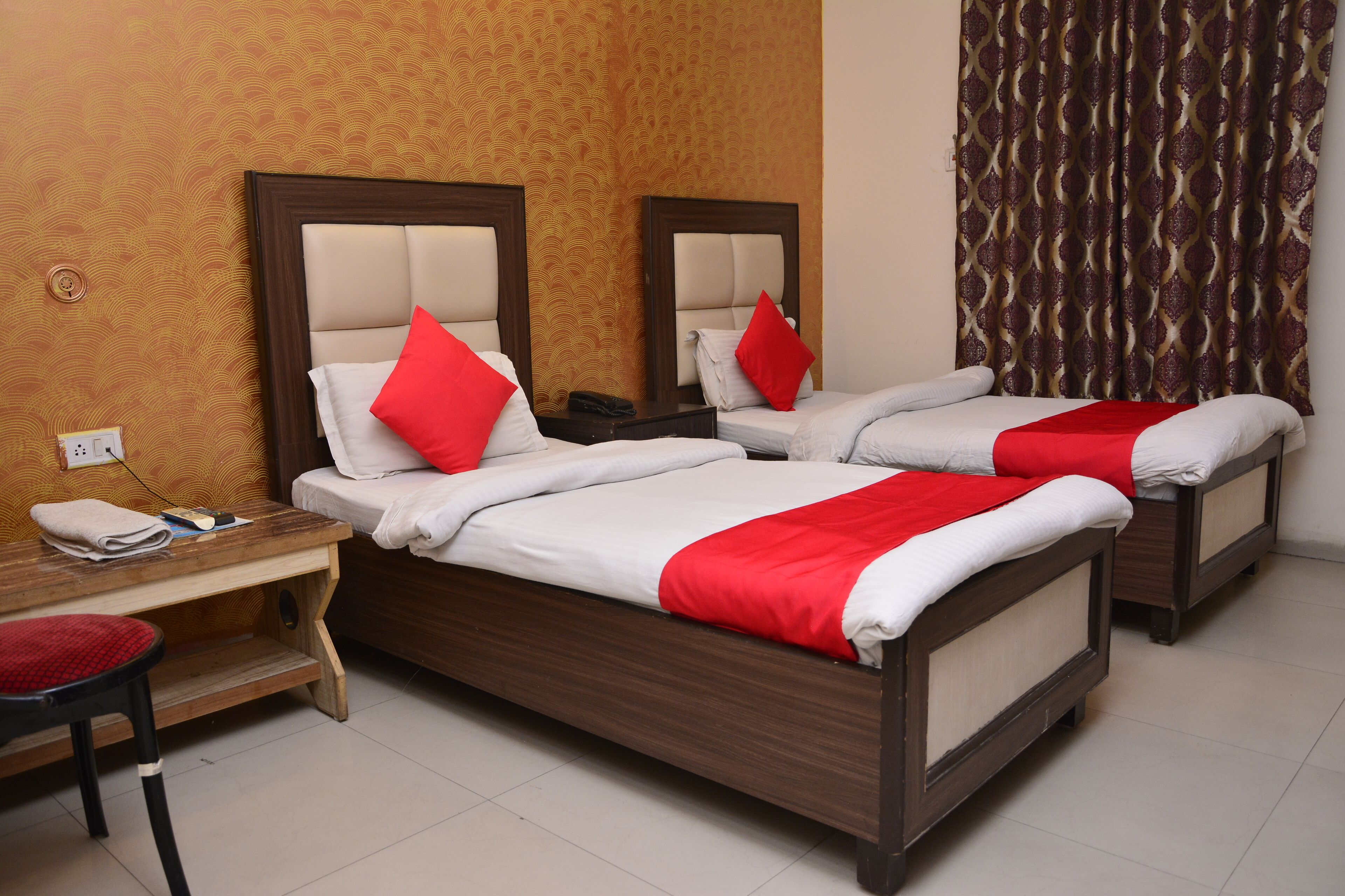 Photo - Hotel Mayank Plaza-Near IGI Airport Terminal-3