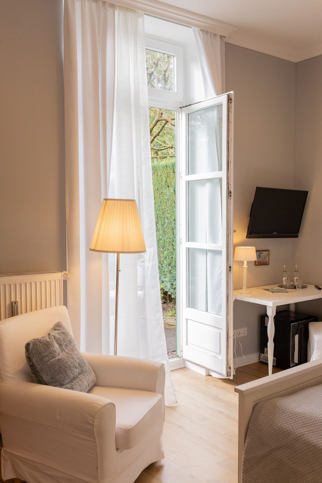 Premium dubbelrum | Individuell inredning, unika möbler och strykjärn/strykbräda