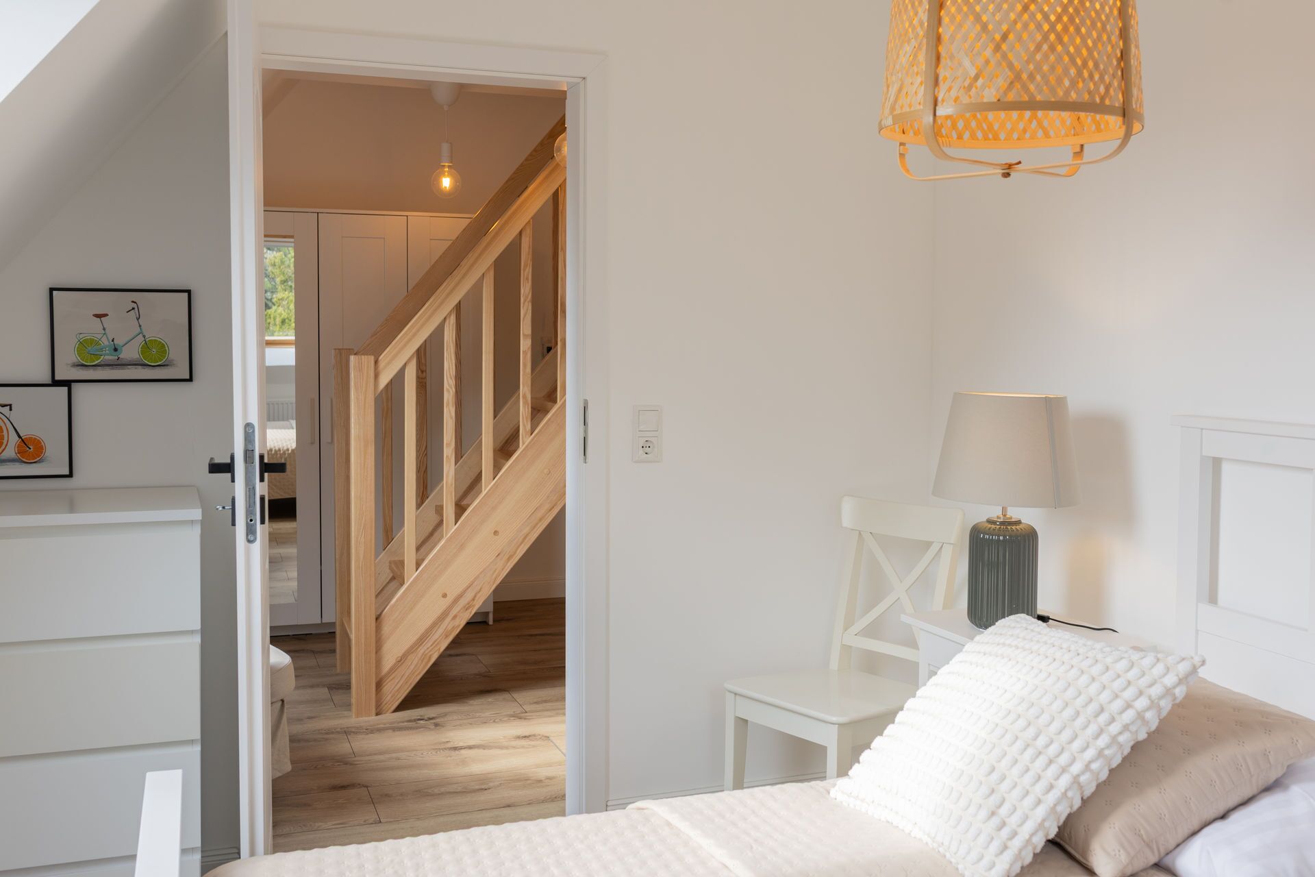 Comfort-Vierbettzimmer | Individuell dekoriert, individuell eingerichtet, Bügeleisen/Bügelbrett