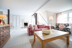 Premium-Apartment | Wohnbereich