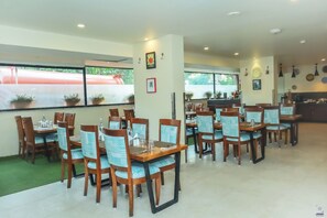 Restaurant - Hotel Citrus Prime (Candolim)