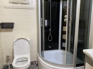 Familienapartment, 4 Schlafzimmer, Nichtraucher | Badezimmer | Haartrockner