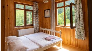 Frette Italian sheets, premium bedding, individually decorated