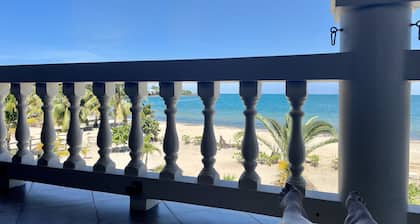 The White House in Placencia. Luxury villa right on the beach