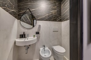 Bathroom - 7heaven pontevecchio rooms (Florence)