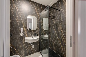 Bathroom - 7heaven pontevecchio rooms (Florence)