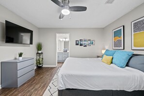 2 bedrooms, iron/ironing board, travel cot, WiFi