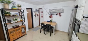 Classic Apartment | Private kitchen | Full-sized fridge, microwave, electric kettle - The private house Beer Sheba (Beersheba)