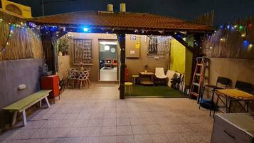 Departamento clásico | Terraza o patio