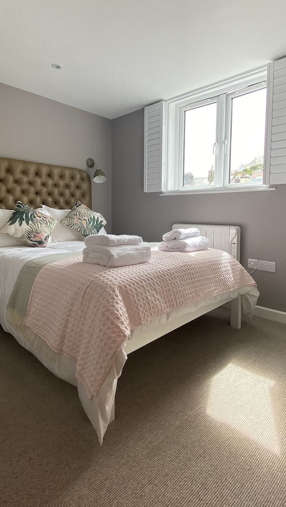 Luxury Dartmouth town centre apartment Dartmouth Vrbo