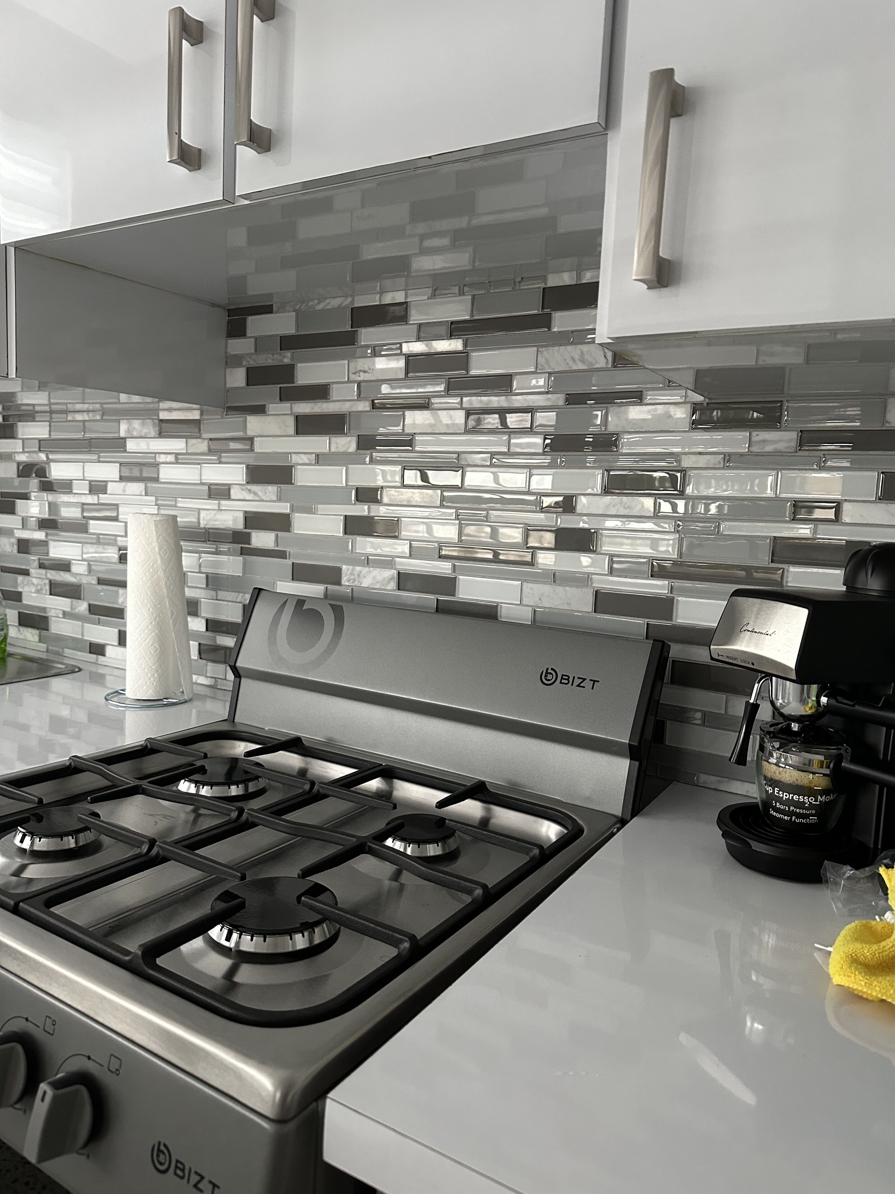 Microwave, oven, coffee/tea maker, cookware/dishes/utensils