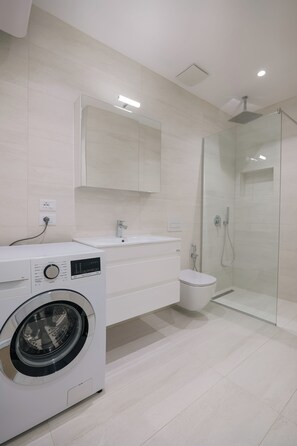 Bathroom - Luxury Residence (Sarandë)