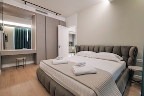 Luxury Residence 27, One Bedroom Superior Apartment, Side Sea View | Free WiFi - Luxury Residence (Sarandë)