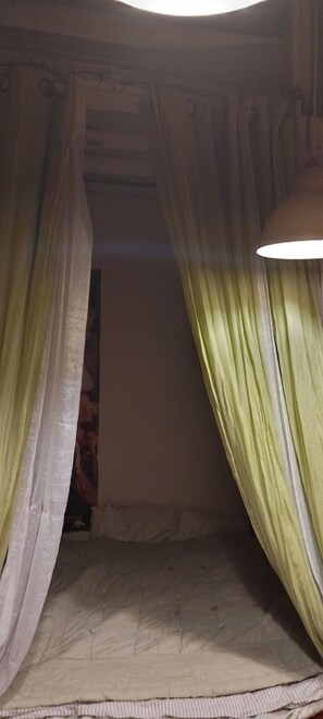 1 chambre, coffres-forts dans les chambres, bureau