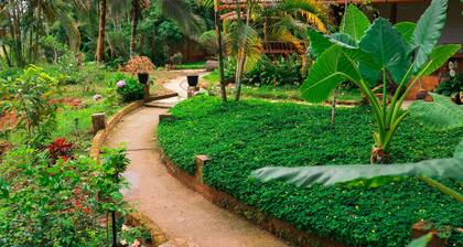 Wayal wayanad farm resort: Honey moon villa amidst coffee and spice garden