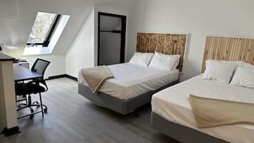 Townhome | Individually decorated, individually furnished, desk, laptop workspace