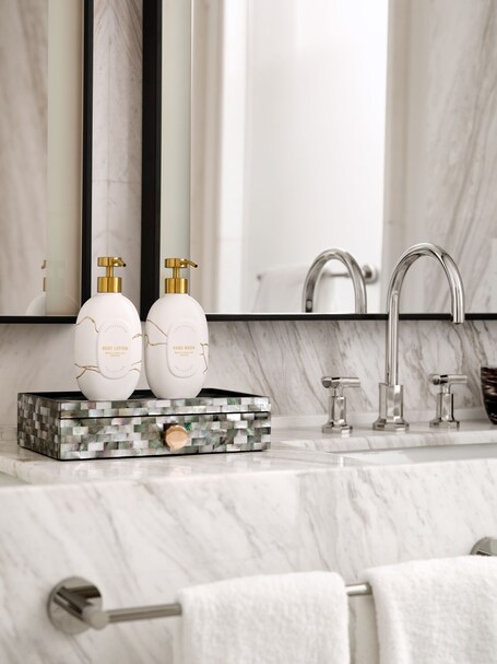 The Lana Dorchester Collection - Image 269