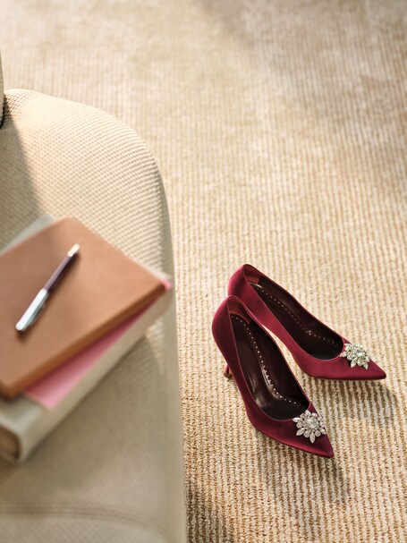 The Lana Dorchester Collection - Image 220