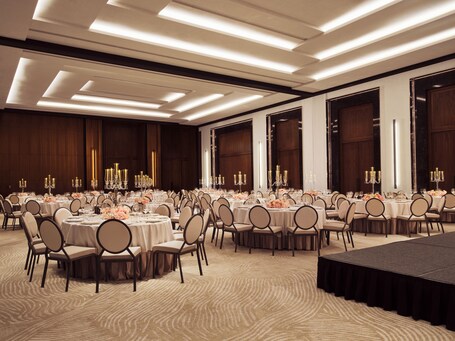 The Lana Dorchester Collection - Image 222