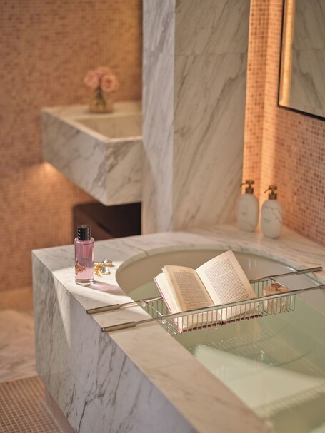 The Lana Dorchester Collection - Image 119