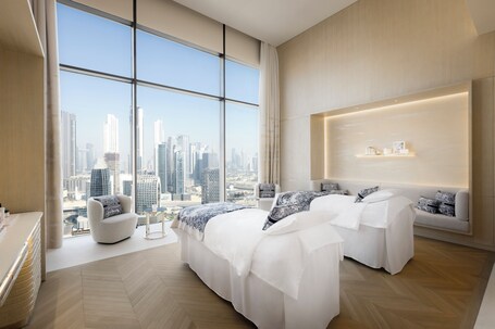 The Lana Dorchester Collection - Image 48