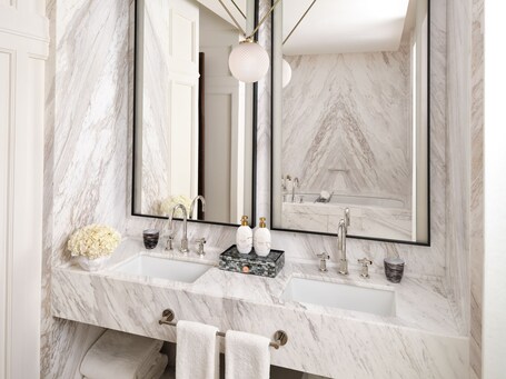 The Lana Dorchester Collection - Image 168