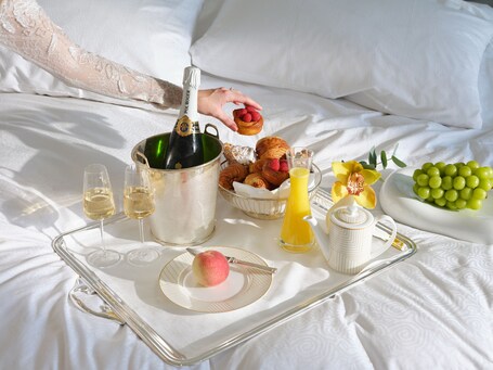 The Lana Dorchester Collection - Image 165