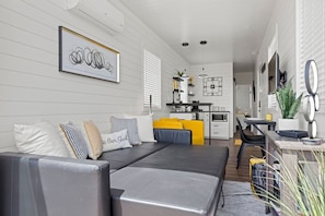 TV - New! The Yellow Beacon-Luxury Shipping Container (Fredericksburg)