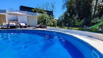 Piscina a l'aire lliure