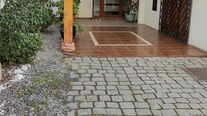 Front of property - Hostal Los Araucanos (Santiago)