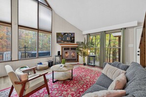 TV, fireplace, stereo, offices