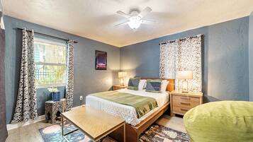 3 chambres, bureau, fer et planche à repasser, Wi-Fi gratuit