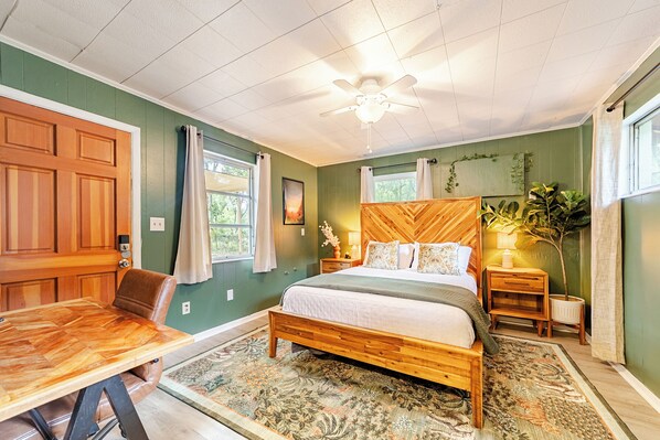 3 camere, una scrivania, ferro/asse da stiro, Wi-Fi gratuito