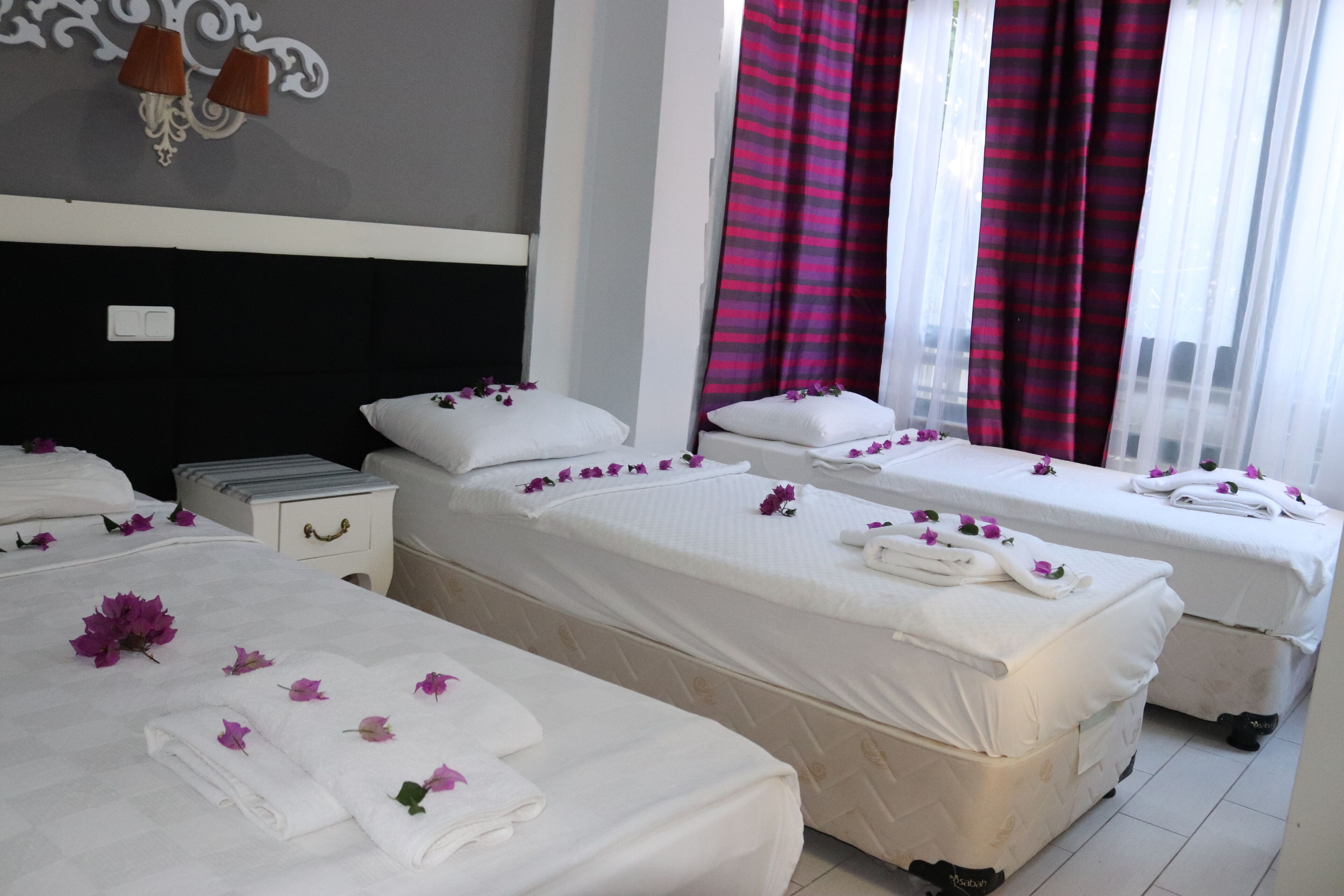Comfort Triple Room | Premium bedding, minibar, in-room safe, free WiFi