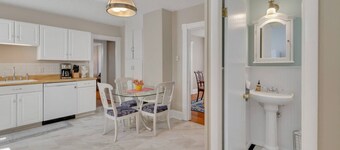 Charming New England Home in West Hartford Center