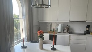 Uklassifisert bilde, 5 av 28, knapp
