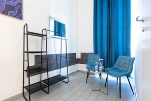 ห้องสแตนดาร์ด | 1 ห้องนอน, โต๊ะทำงาน, ห้องเก็บเสียง, เตารีด/โต๊ะรีดผ้า