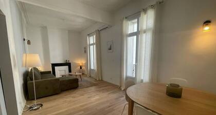 Apt Climatisé à 5 Mins à Pied Gare Saint Roch MpT