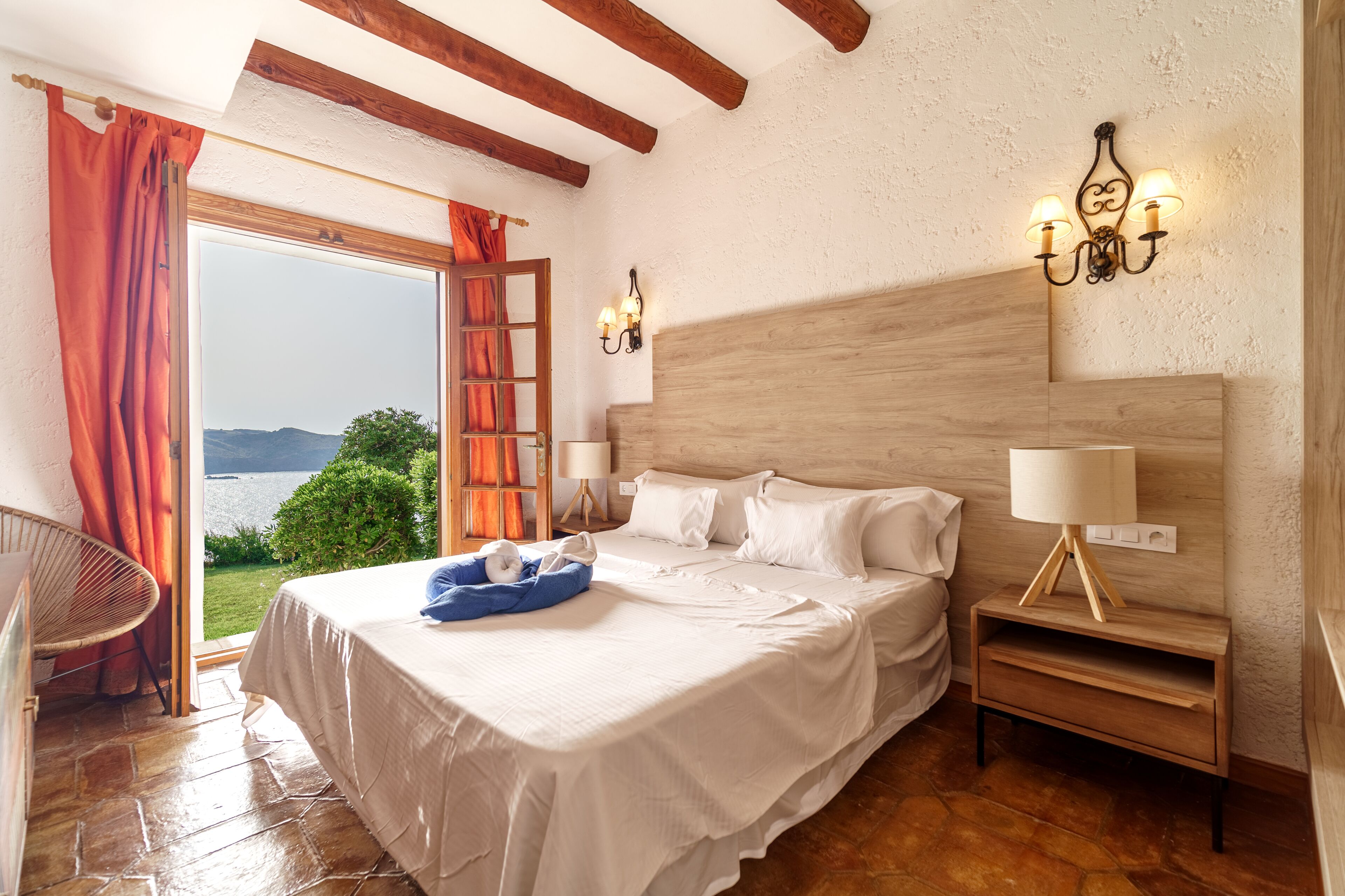 6 habitaciones, wifi gratis y ropa de cama 