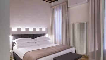 Superior Room, 1 Bedroom, Non Smoking, Ensuite | 1 bedroom, premium bedding, memory foam beds, minibar