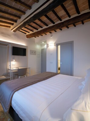 Panoramic Room, 1 Bedroom, Non Smoking, Ensuite - Torre del Fuggisole (Siena)