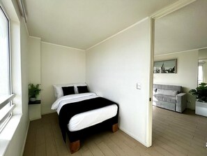 2 bedrooms, WiFi, bed sheets