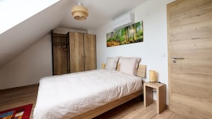 1 bedroom, iron/ironing board, WiFi (free), bed sheets - Le Pommier - Appt avec jardin partagé (Puberg)