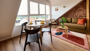 Interior - Le Pommier - Appt avec jardin partagé (Puberg)