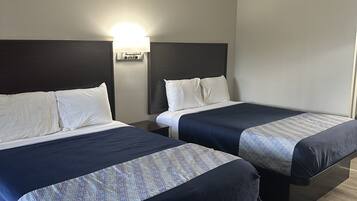 Kamar Double | Meja kerja, Wi-Fi gratis, dan seprai linen