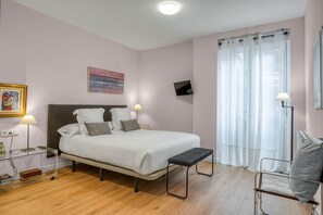 2 soverom, strykejern/-brett, wi-fi (inkludert) og sengetøy