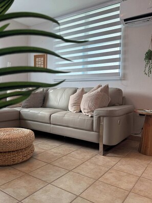 TV - #2 Luxury Beach Apartment @ Jobos Beach (Isabela)