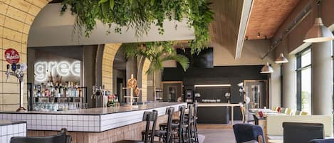 Bar (en la propiedad)