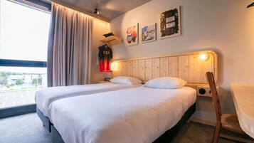 Room, 2 Single Beds (Pop)