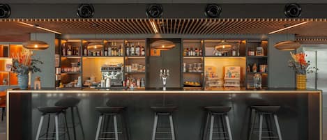 Bar (in der Unterkunft)